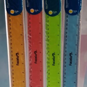 Regla plástica 30cm faceta