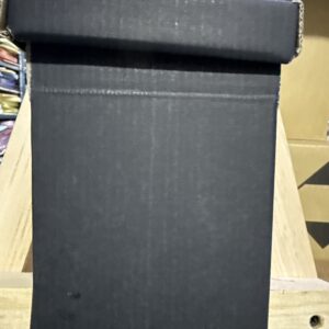 Caja cubo negra grande