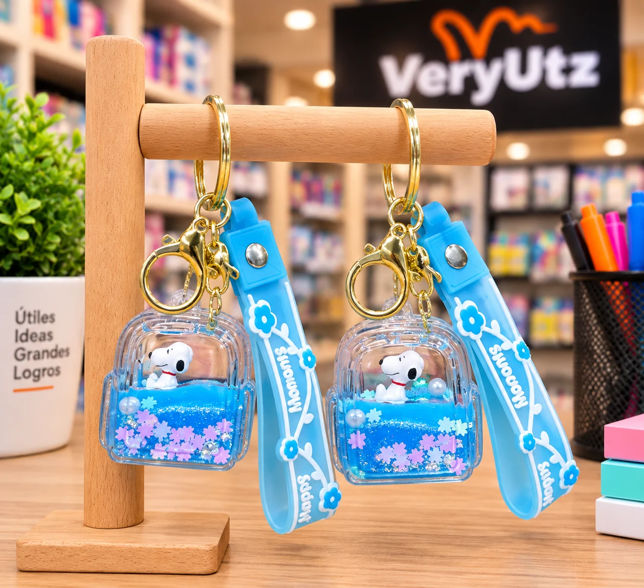 Llaveros Snoopy mochila