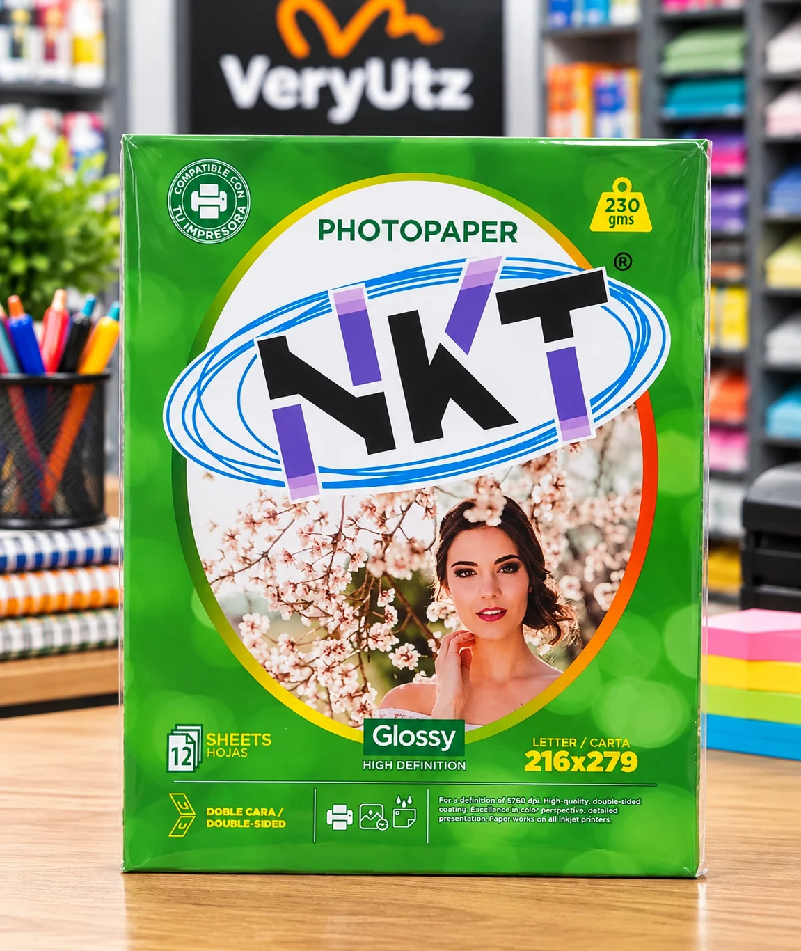 Paquete papel foto doble cara brillante 230g. 12 hojas NKT verde